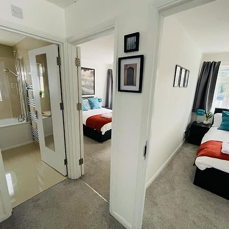 Enfield Chase Apartment Extérieur photo