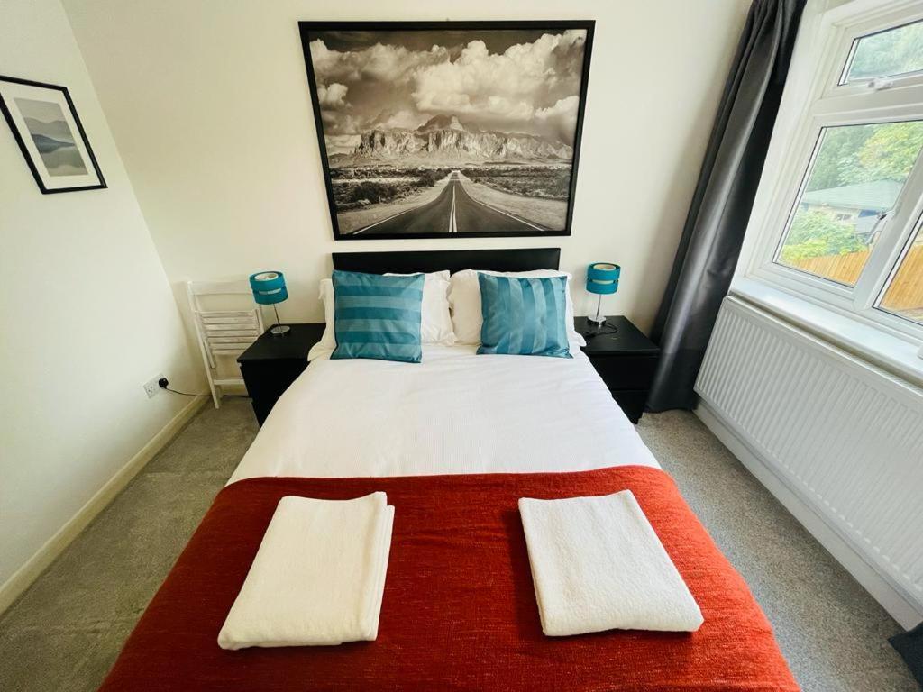 Enfield Chase Apartment Extérieur photo